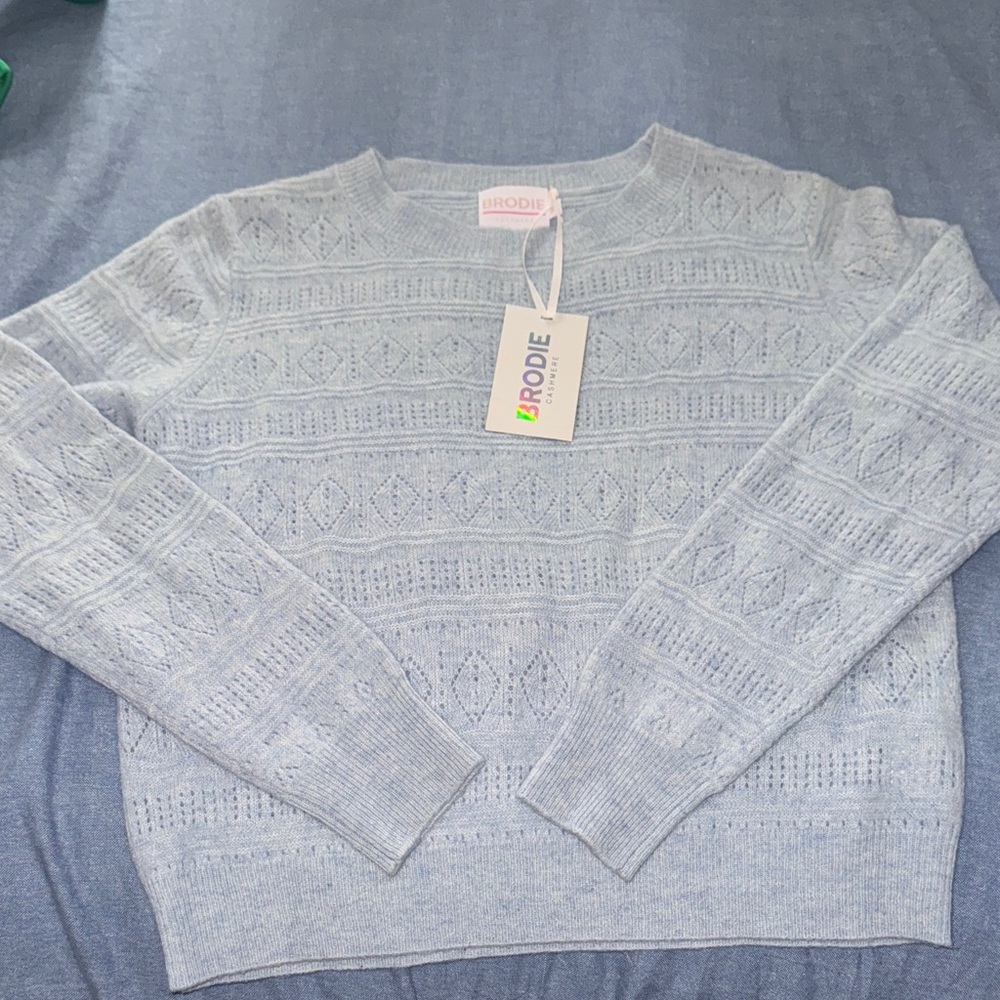 Brodie Women’s Blue Cashmere Sweater